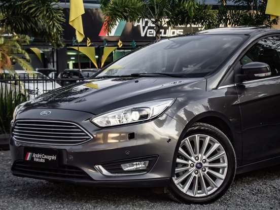 FORD-FOCUS-2.0 TITANIUM PLUS FASTBACK 16V FLEX 4P POWERSHIFT FORD-FOCUS-2018