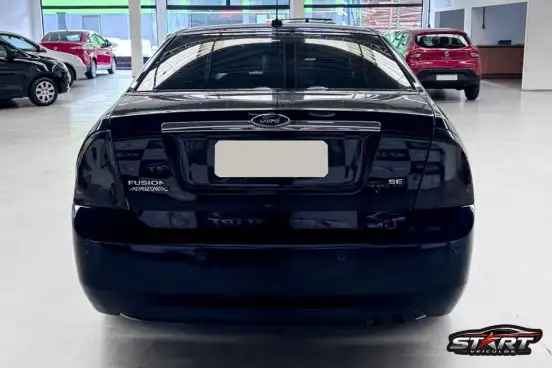 FORD-FUSION-2008