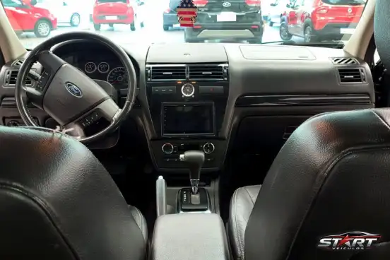 FORD-FUSION-2008