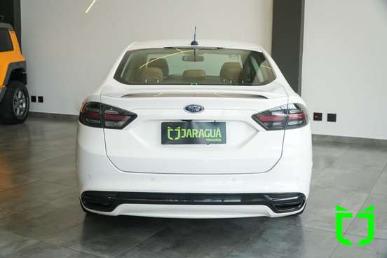 FORD-FUSION-2013