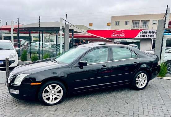 FORD-FUSION-2008