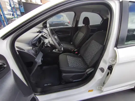 FORD-KA-1.5 SIGMA FLEX SE PLUS MANUAL FORD-KA-2015