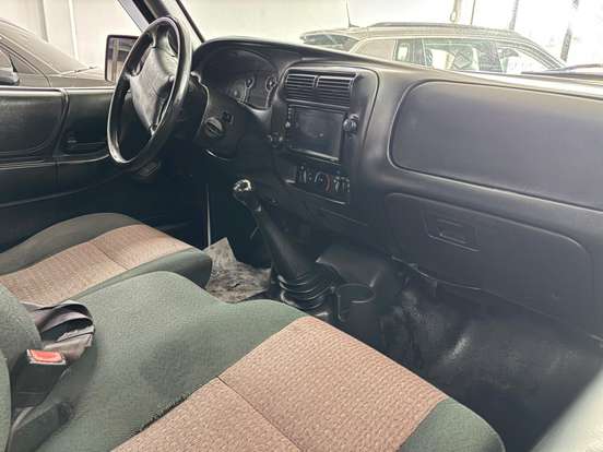 FORD-RANGER-2.3 XL 4X2 CS 16V GASOLINA 2P MANUAL FORD-RANGER-2011