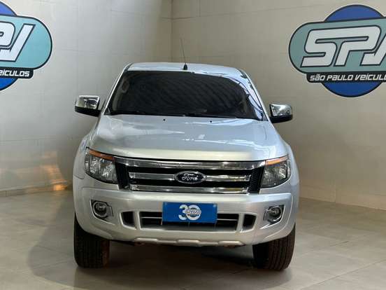 FORD-RANGER-2.5 XLS 4X2 CD 16V FLEX 4P MANUAL FORD-RANGER-2014