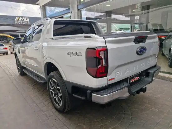 FORD-RANGER-3.0 V6 TURBO DIESEL CD LIMITED 4X4 AUTOMÁTICO FORD-RANGER-2024