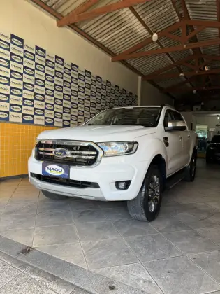 FORD RANGER 3.2 LIMITED 4X4 CD 20V DIESEL 4P AUTOMÁTICO