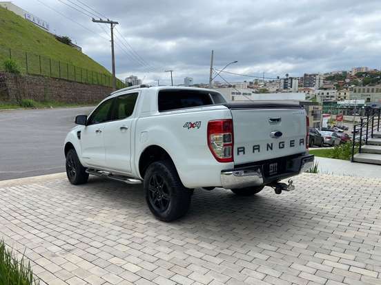 FORD-RANGER-2013