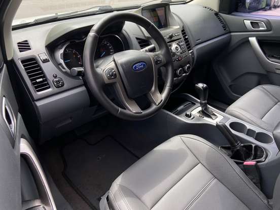 FORD-RANGER-2013
