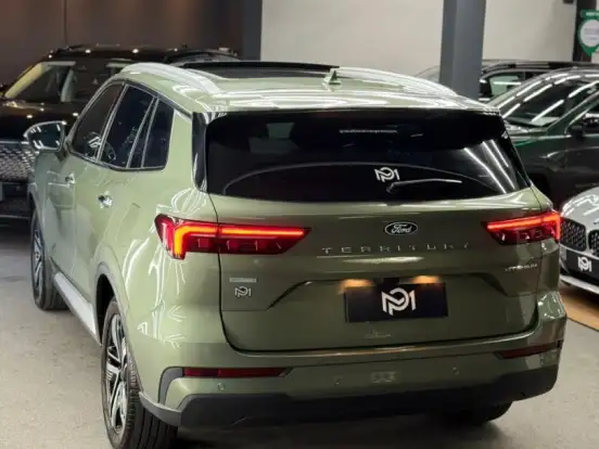 FORD-TERRITORY-1.5 ECOBOOST GTDI GASOLINA TITANIUM AUTOMÁTICO FORD-TERRITORY-2025