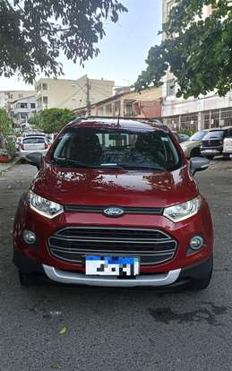 FORD-ECOSPORT-2016