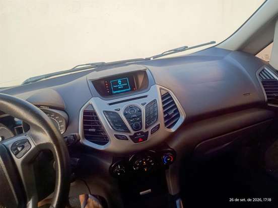 FORD-ECOSPORT-2016