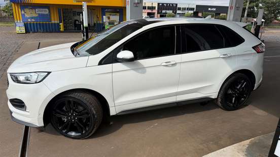 FORD-EDGE-2020