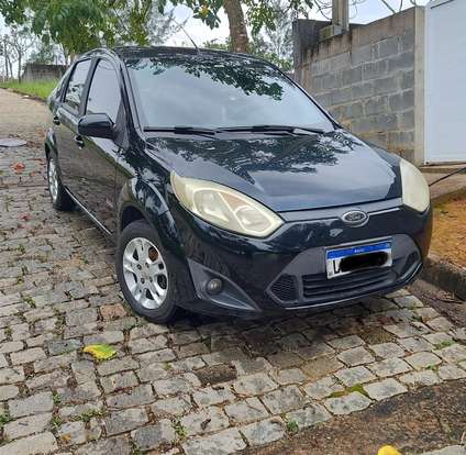 FORD-FIESTA-2011