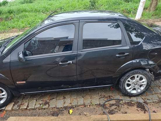 FORD-FIESTA-1.6 ROCAM SEDAN 8V FLEX 4P MANUAL FORD-FIESTA-2011
