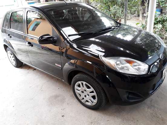 FORD-FIESTA-2012