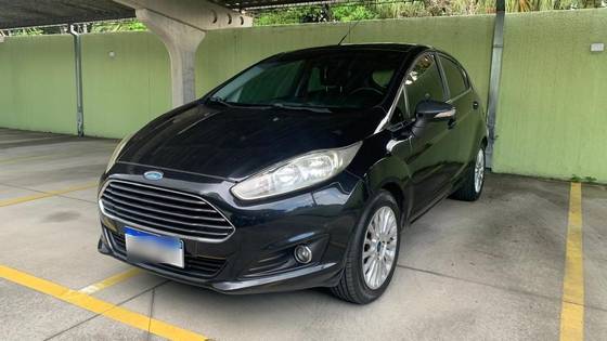 FORD FIESTA 1.6 TITANIUM HATCH 16V FLEX 4P POWERSHIFT