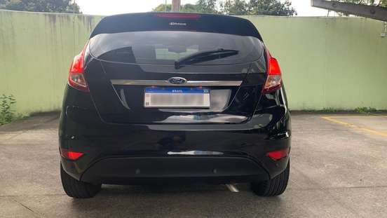 FORD-FIESTA-2015