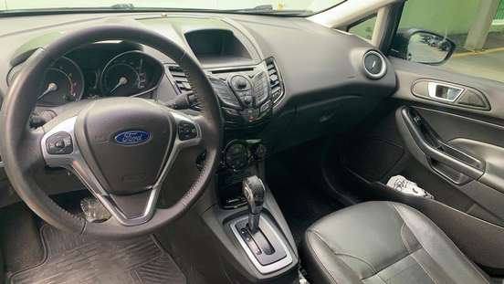 FORD-FIESTA-2015