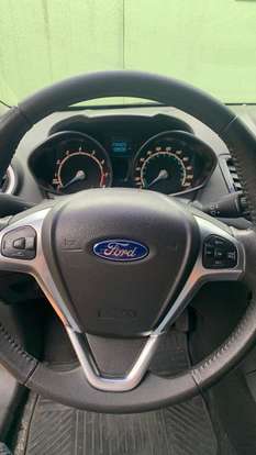 FORD-FIESTA-2015