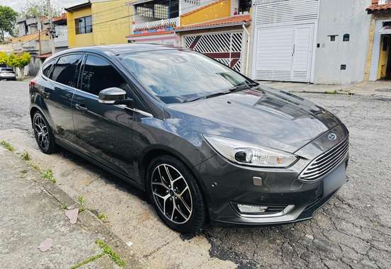 FORD-FOCUS-2016
