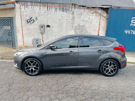 FORD-FOCUS-2.0 TITANIUM PLUS 16V FLEX 4P POWERSHIFT FORD-FOCUS-2016