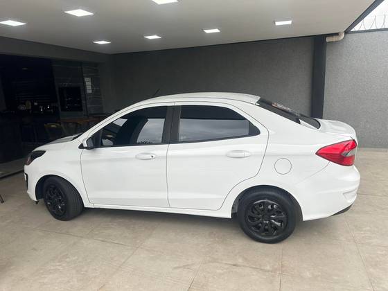 FORD KA 1.5 TI-VCT FLEX SE PLUS SEDAN AUTOMÁTICO