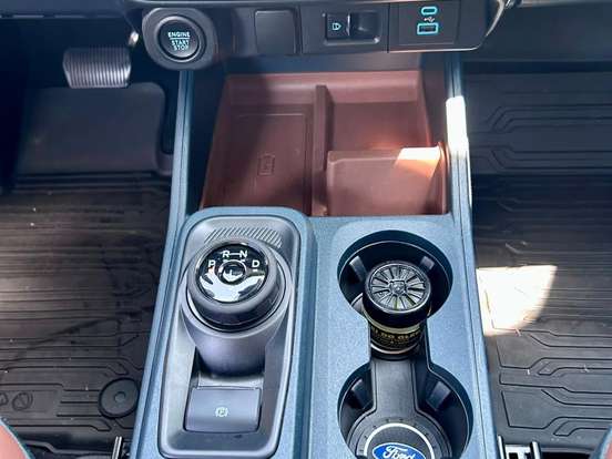 FORD-MAVERICK-2.0 ECOBOOST GASOLINA LARIAT FX4 AUTOMÁTICO FORD-MAVERICK-2024
