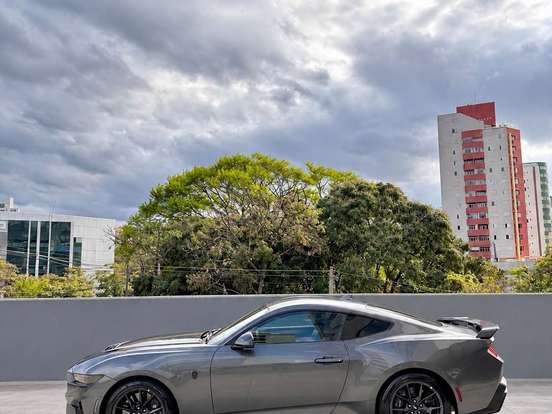 FORD-MUSTANG-5.0 V8 GASOLINA DARK HORSE SELECTSHIFT FORD-MUSTANG-2025