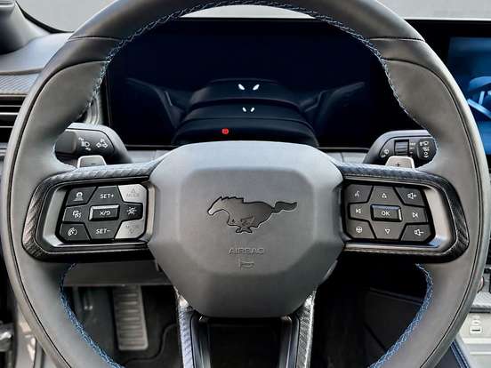 FORD-MUSTANG-5.0 V8 GASOLINA DARK HORSE SELECTSHIFT FORD-MUSTANG-2025