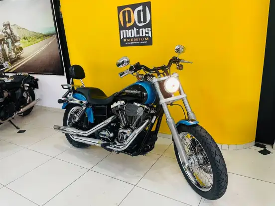 HARLEY-DAVIDSON-DYNA SUPER GLIDE CUSTOM HARLEY-DAVIDSON-DYNA SUPER GLIDE CUSTOM-2011