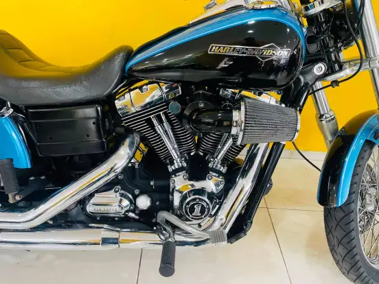 HARLEY-DAVIDSON-DYNA SUPER GLIDE CUSTOM HARLEY-DAVIDSON-DYNA SUPER GLIDE CUSTOM-2011