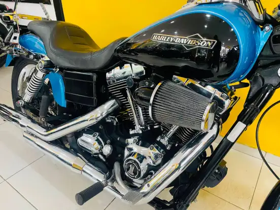 HARLEY-DAVIDSON-DYNA SUPER GLIDE CUSTOM HARLEY-DAVIDSON-DYNA SUPER GLIDE CUSTOM-2011