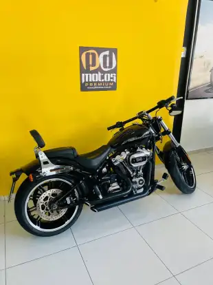 HARLEY-DAVIDSON-SOFTAIL BREAKOUT 114-2022