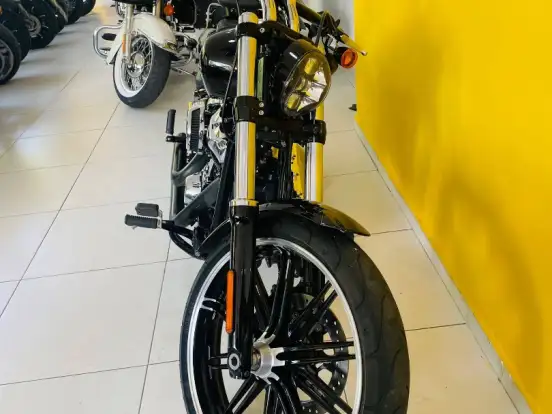 HARLEY-DAVIDSON-SOFTAIL BREAKOUT 114 HARLEY-DAVIDSON-SOFTAIL BREAKOUT 114-2022
