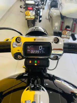 HARLEY-DAVIDSON-SOFTAIL BREAKOUT 114-2022