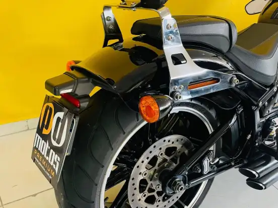 HARLEY-DAVIDSON-SOFTAIL BREAKOUT 114 HARLEY-DAVIDSON-SOFTAIL BREAKOUT 114-2022