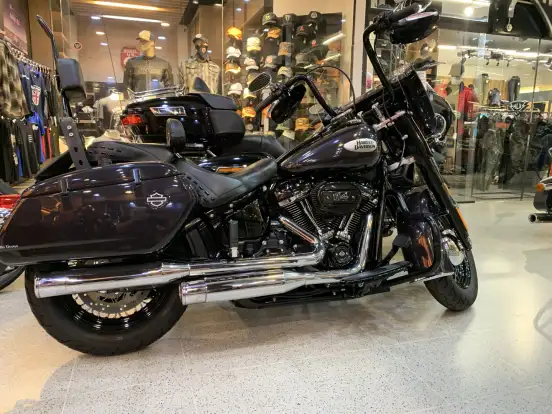 HARLEY-DAVIDSON-SOFTAIL HERITAGE CLASSIC 114-2021