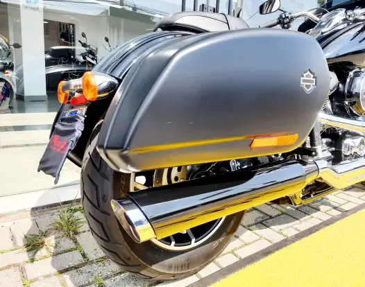 HARLEY-DAVIDSON-SPORT GLIDE-2021