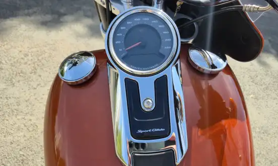 HARLEY-DAVIDSON-SPORT GLIDE-2019