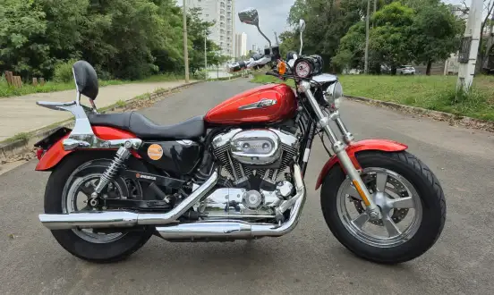 HARLEY-DAVIDSON-SPORTSTER 1200 XL CUSTOM-2014