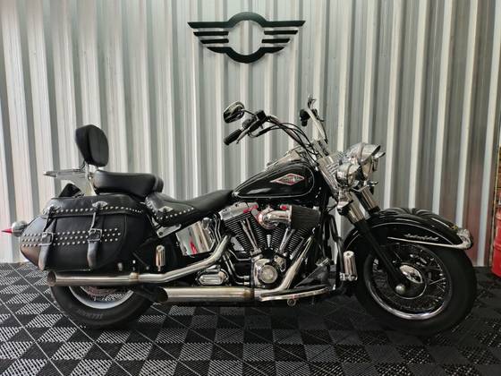 HARLEY-DAVIDSON SOFTAIL HERITAGE CLASSIC 