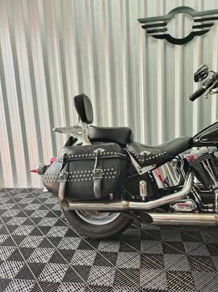 HARLEY-DAVIDSON-SOFTAIL HERITAGE CLASSIC-2013
