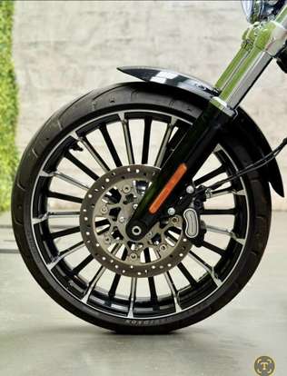 HARLEY-DAVIDSON-SOFTAIL BREAKOUT-2025