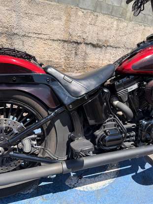 HARLEY-DAVIDSON-SOFTAIL HERITAGE CLASSIC-2011