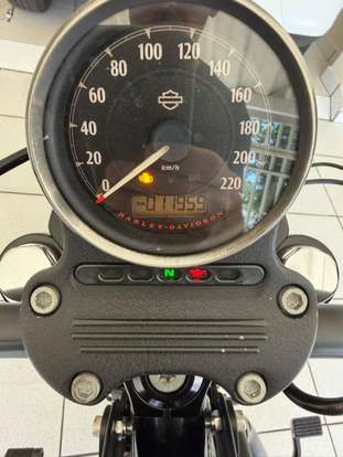 HARLEY-DAVIDSON-SPORTSTER XL 883N IRON-2017