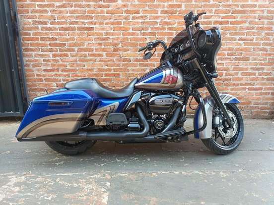 HARLEY-DAVIDSON-STREET GLIDE SPECIAL HARLEY-DAVIDSON-STREET GLIDE SPECIAL-2019
