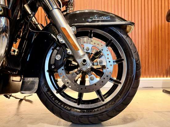 HARLEY-DAVIDSON-ULTRA LIMITED-2017