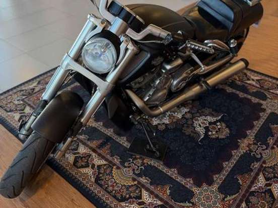 HARLEY-DAVIDSON-V-ROD MUSCLE HARLEY-DAVIDSON-V-ROD MUSCLE-2012