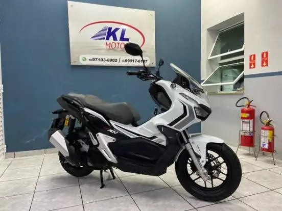 HONDA-ADV-2022