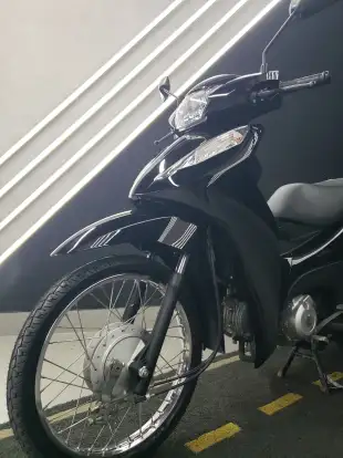 HONDA-BIZ 125 ES-2024